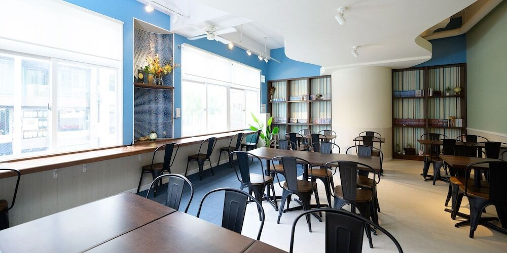 ロビーラウンジ