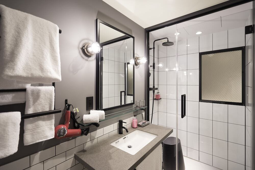 水まわりもおしゃれで抜かりなし！4290076