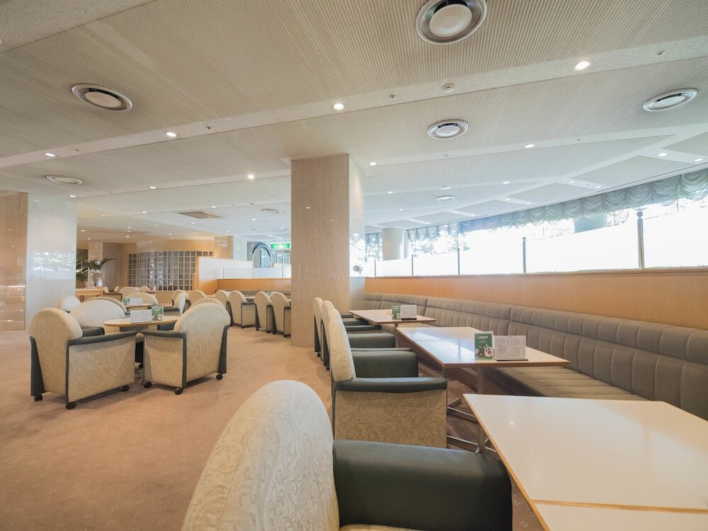 ロビーラウンジ