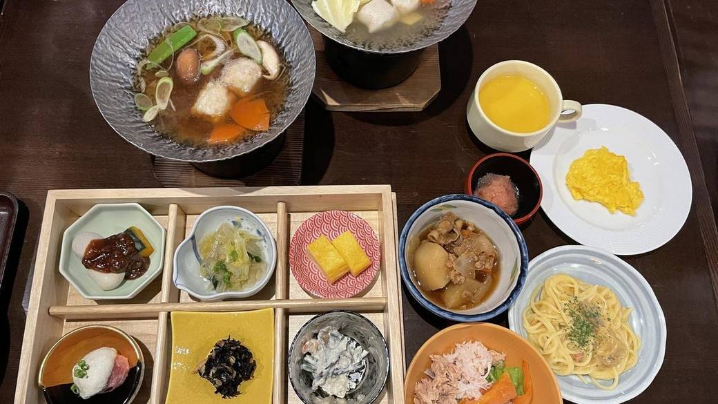 小鉢がメインの
朝食バイキング / 2