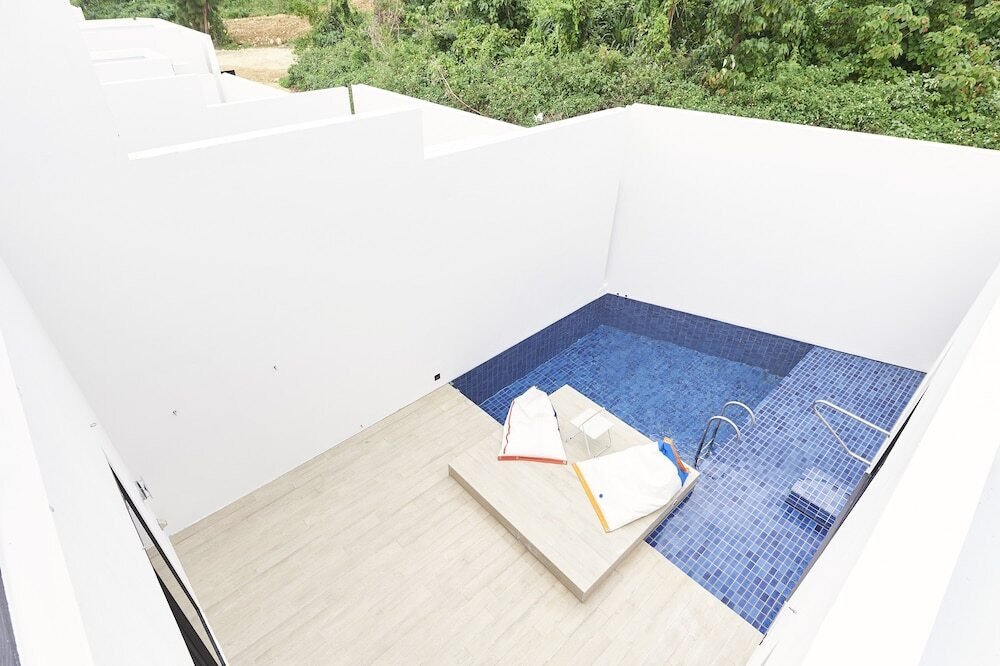 2．グランブルーギャマン3928464