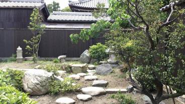 施設の敷地 / 15