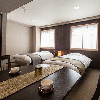 すべての1泊2食プランにカツオのたたきが付く3847820