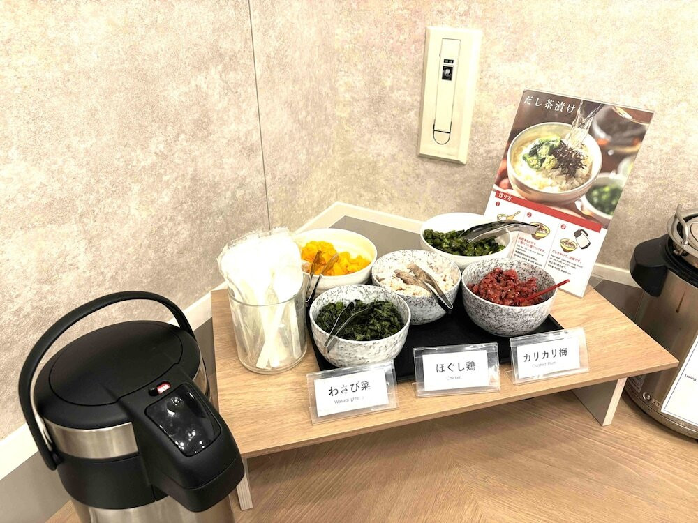 朝食