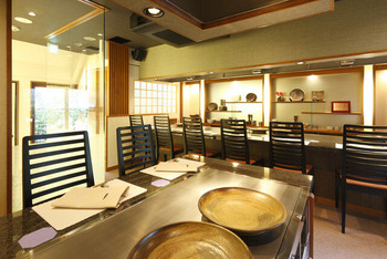 「神戸牛ステーキ Ishida. 三宮店」内観 836675 