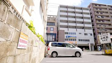 駐車場 / 19