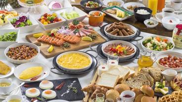 朝食ビュッフェ / 3