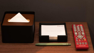 エコノミー ダブルルーム クイーンベッド 1 台