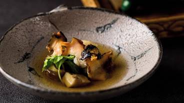 食事・飲み物 / 21