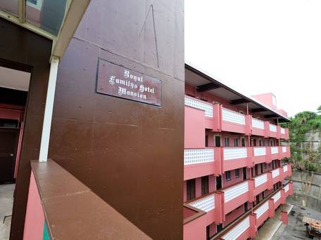 ローヤル ホテル / 4