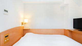 スモールダブルルーム 喫煙可