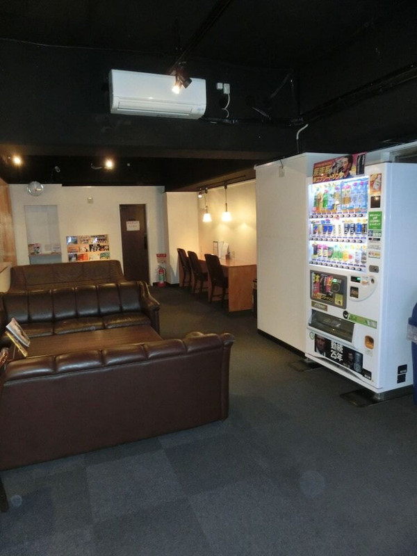 ロビーラウンジ