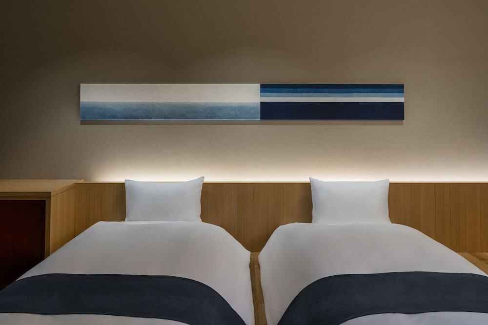 灯台側和室ベッド