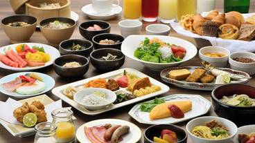 朝食ビュッフェ / 10