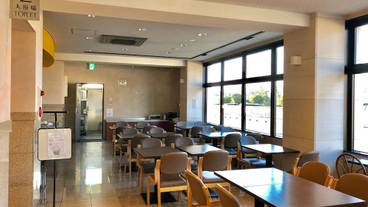 朝食スペース / 6