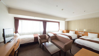 ファミリー 4 人部屋 4 ベッドルーム 禁煙 (添い寝分お子様のお食事代は追加料金現地精算となります)