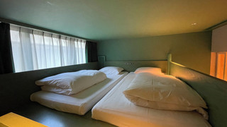 [グリーン] ロフトルーム A 禁煙