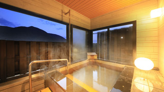 [本館] 温泉半露天風呂付き和室ダブルベッド 禁煙(大人料金：3歳以上,0-3歳添い寝のみ)