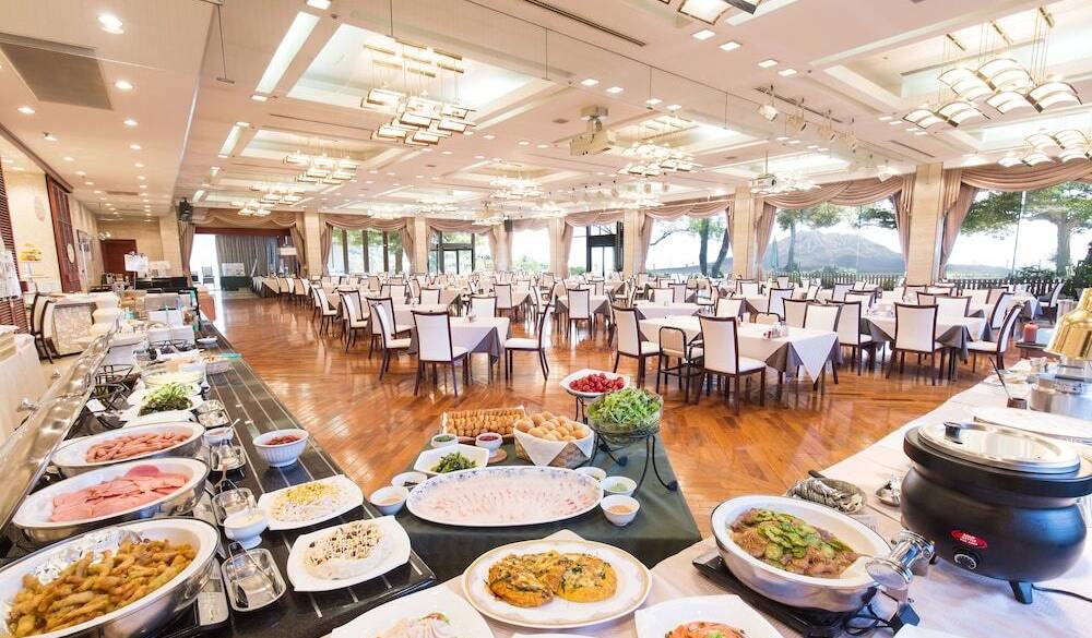 朝食ビュッフェ会場 / 3