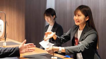施設の正面 / 3
