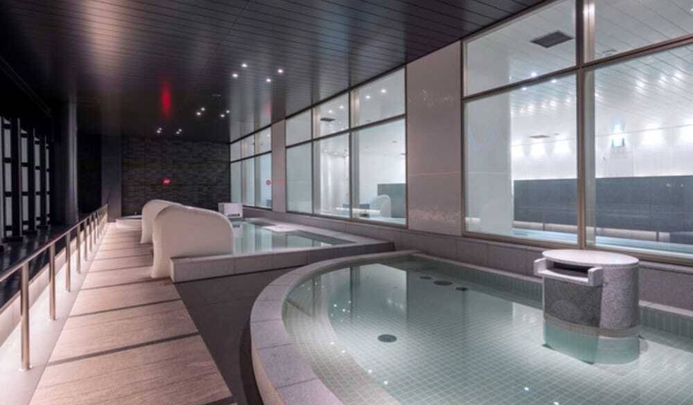 女湯　推進1mの「三深の湯」 / 2