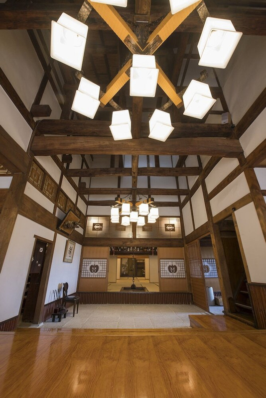 内部エントランス