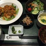 肉と魚とめん料理が充実している店 なにがし 一宮店（ニクトサカナトメンリョウリガジュウジツシテイルミセナニガシ）