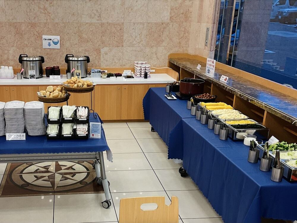 朝食