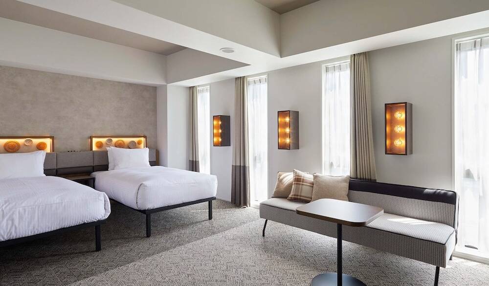 ユニバーサルツイン / 4