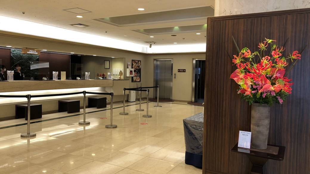 フロントロビー / 1