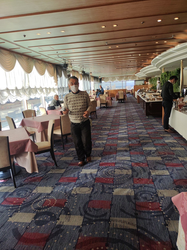 最上階ブッフェレストラン、眺望佳