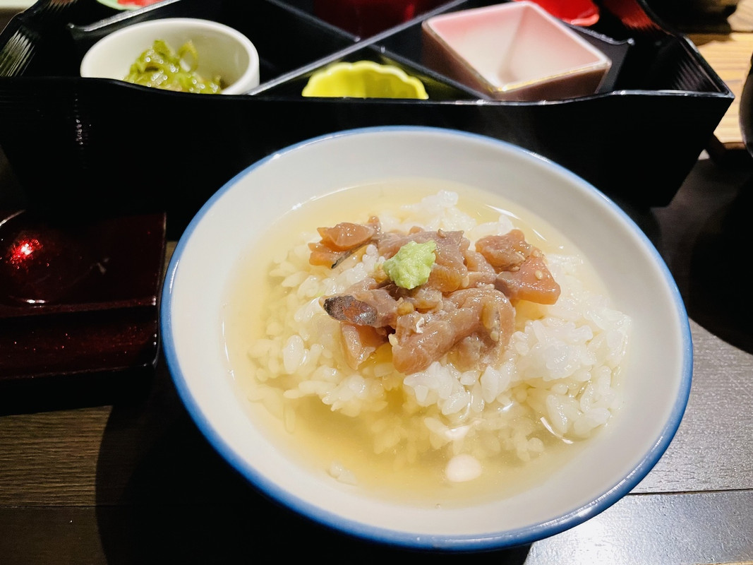 朝食　まご茶漬け