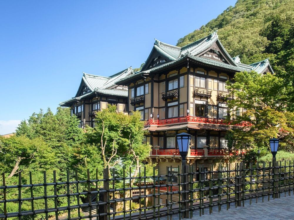 4. 富士屋ホテル (神奈川県箱根町)4064360