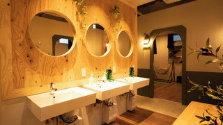 スタンダード ダブルルーム 共用バスルーム