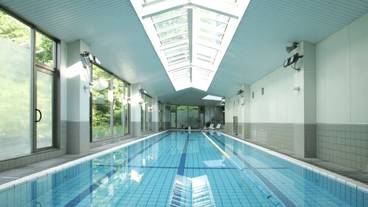 屋内 / 屋外プール / 5