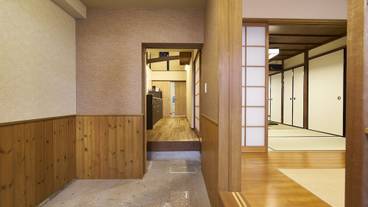 内部エントランス / 3