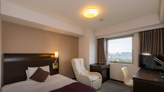 リラックスルーム (マッサージチェア付) 喫煙