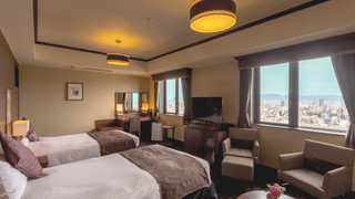 デラックス ツインルーム 禁煙 （30〜31階　高層階　夜景確約）