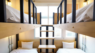 デラックス 4 人部屋 禁煙