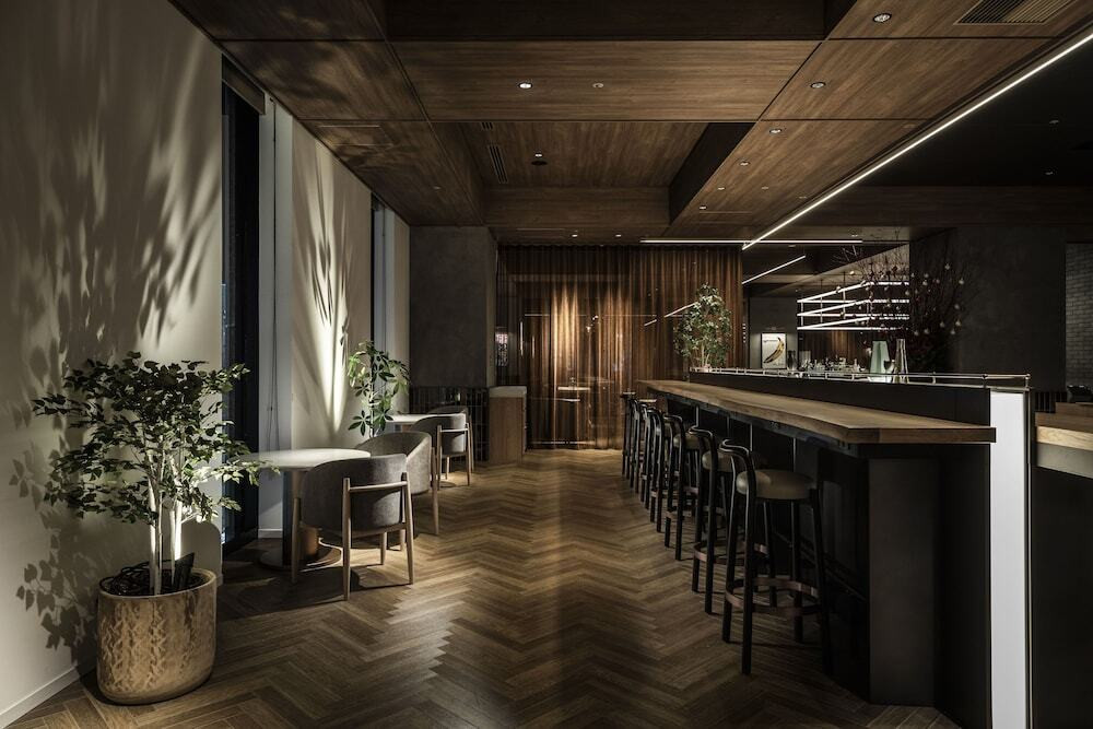 「BAR & GRILL Splish」のバーカウンター②