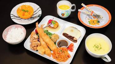 食事・飲み物 / 6