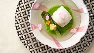 食事・飲み物 / 23