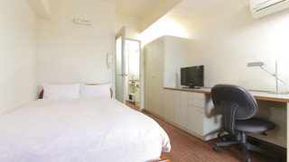 モデレートセミダブル 喫煙 (ハウスキーピングは有料オプション)