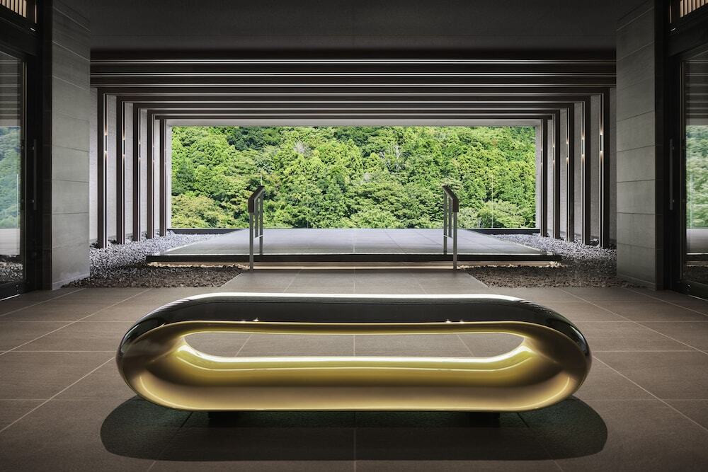 湯坂山・須雲川の景色、自家源泉の客室露天風呂で贅沢に浸る3541930