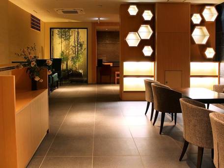 京都 新町六角ホテル grandereverie / 3