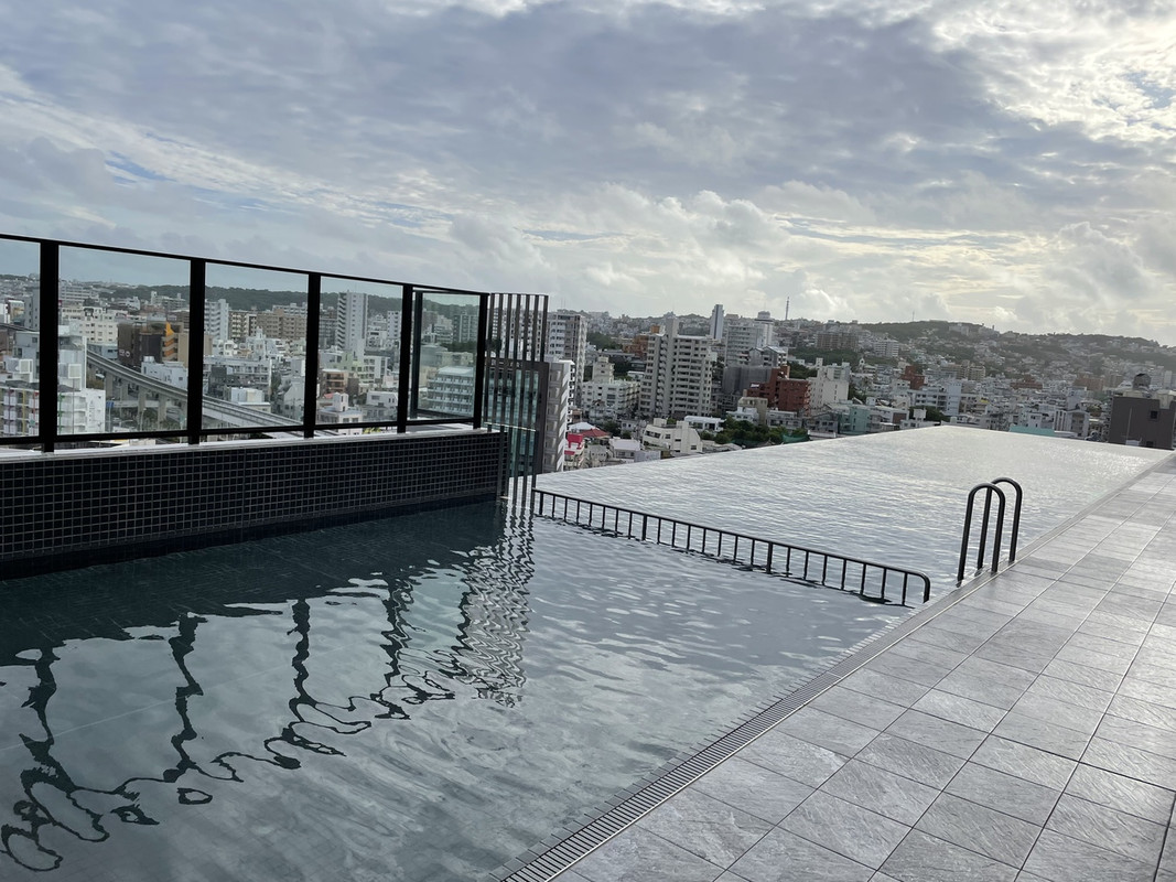 インフィニティプール