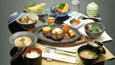 食事・飲み物 / 5