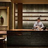 立礼式のお点前 / 3