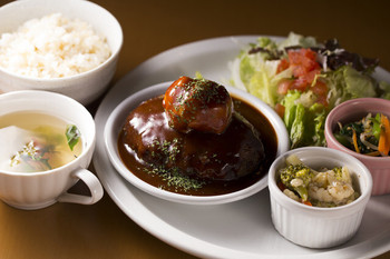 「コラボ」料理 769393 