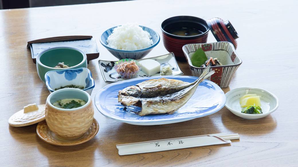 富士山のみえる食事処
ヘルシーな和朝食 / 2